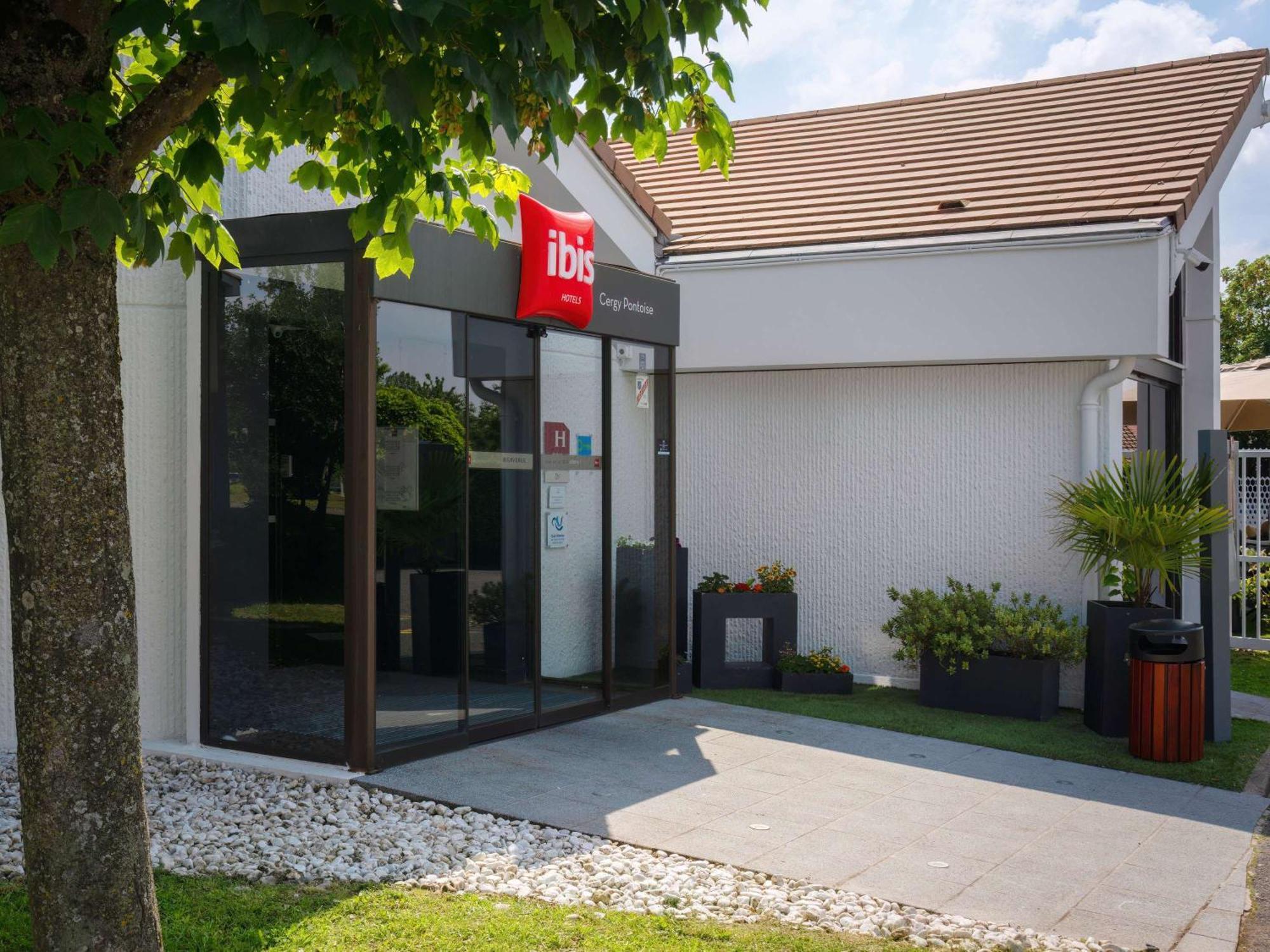 Ibis Cergy Pontoise Le Port Hotel Exterior foto