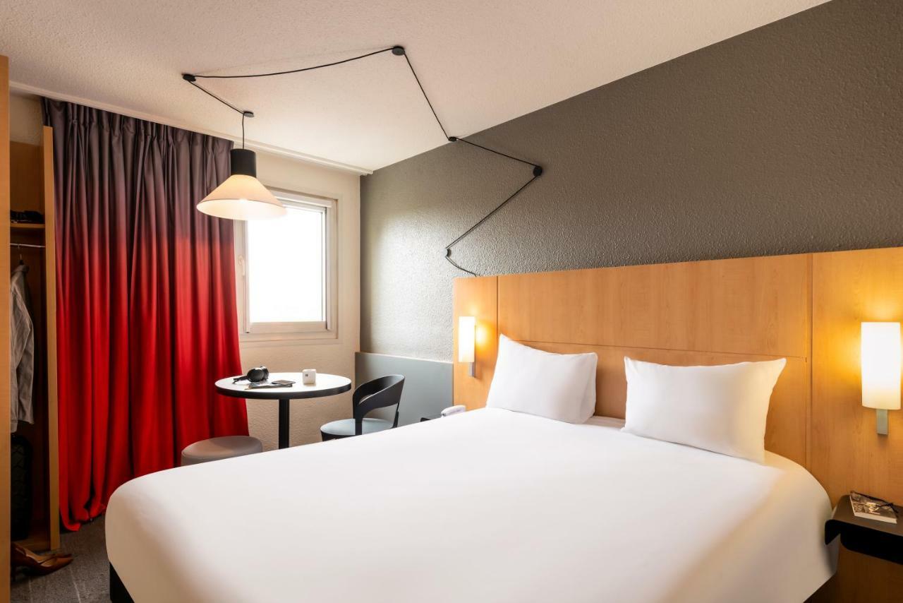Ibis Cergy Pontoise Le Port Hotel Exterior foto
